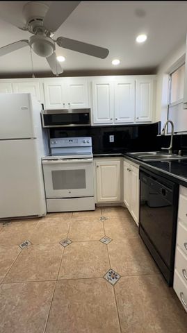 6770 Royal Palm Boulevard 207l, Margate, FL 33063