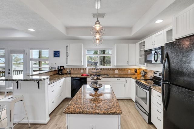 331 Holiday Lane, Coldspring, TX 77331