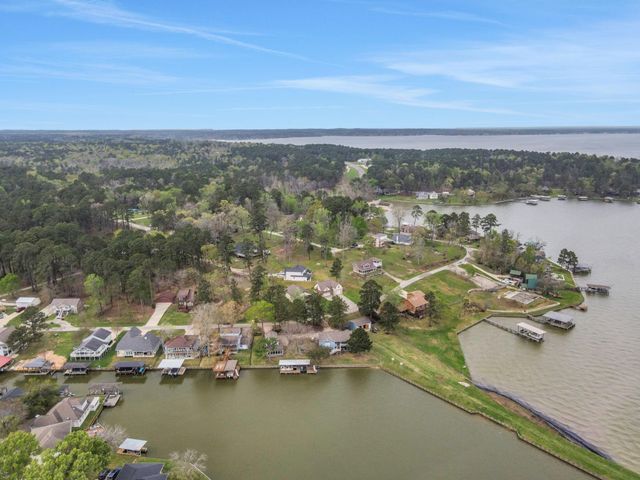 331 Holiday Lane, Coldspring, TX 77331