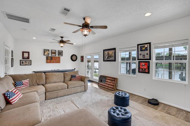 331 Holiday Lane, Coldspring, TX 77331