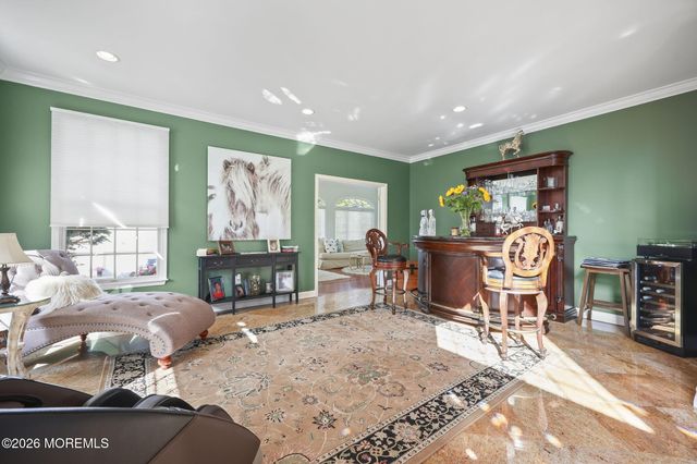 26 Whirlaway Drive, Tinton Falls, NJ 07724