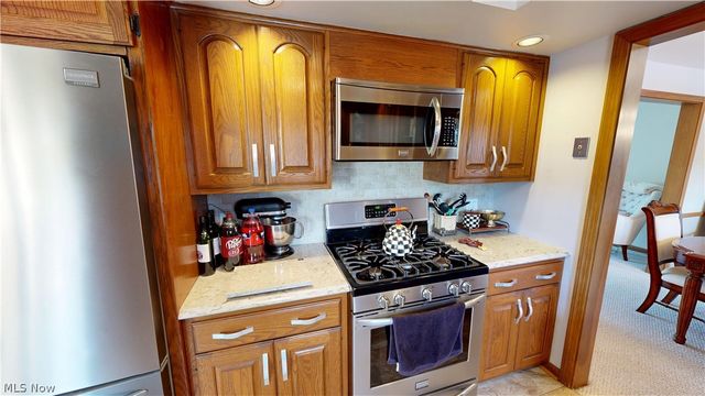 764 Havenwood Drive, Youngstown, OH 44512