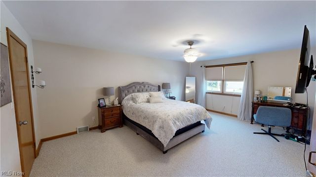 764 Havenwood Drive, Youngstown, OH 44512