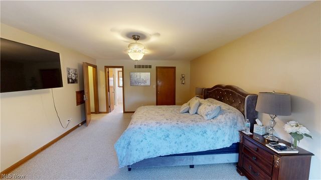 764 Havenwood Drive, Youngstown, OH 44512
