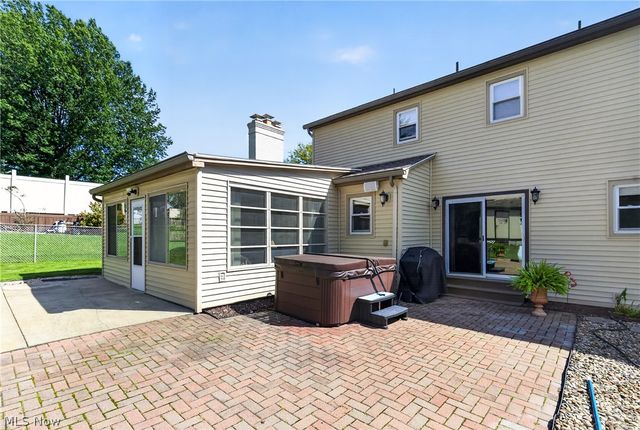 764 Havenwood Drive, Youngstown, OH 44512