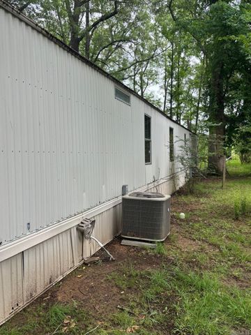1721 Leonard Dr Drive, Jacksonville, AR 72076