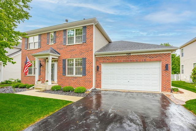 725 Delacourte Avenue, Bolingbrook, IL 60490