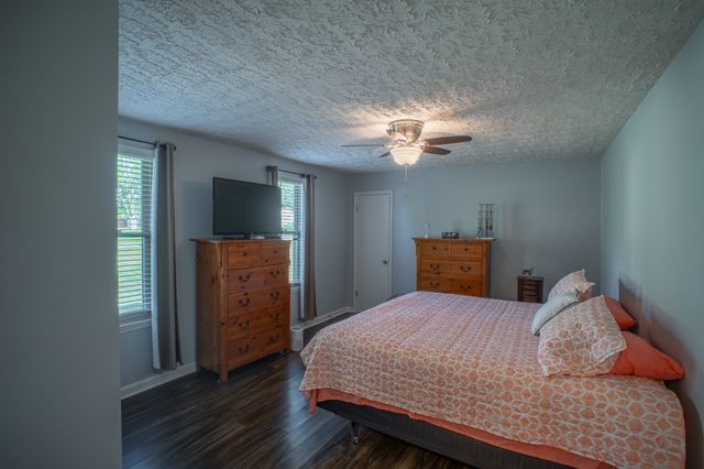 309 Skyline Dr, White House, TN 37188