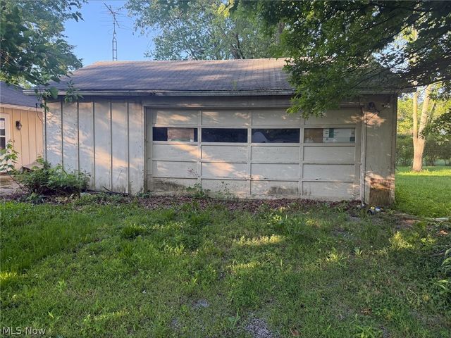 2193 Southeast Boulevard, Salem, OH 44460