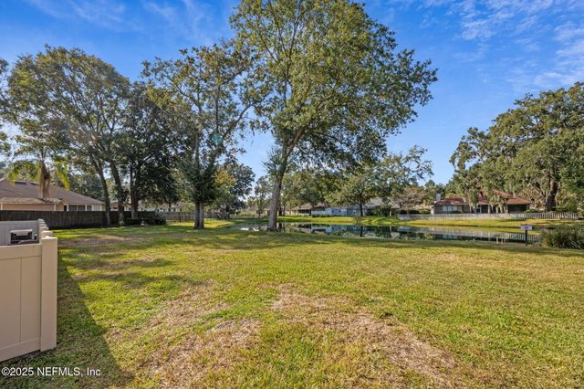 86271 RIVERWOOD Drive, Yulee, FL 32097