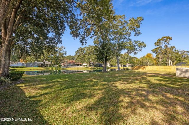 86271 RIVERWOOD Drive, Yulee, FL 32097