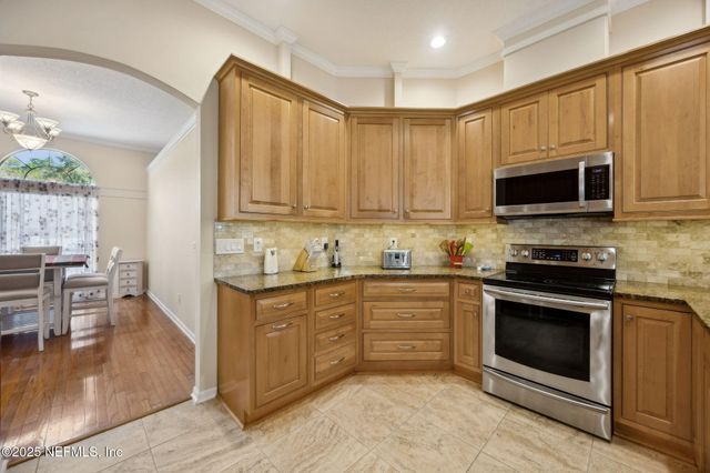 86271 RIVERWOOD Drive, Yulee, FL 32097