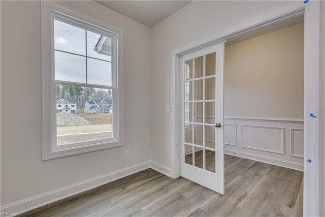 205 Orion CT, Yorktown, VA 23693