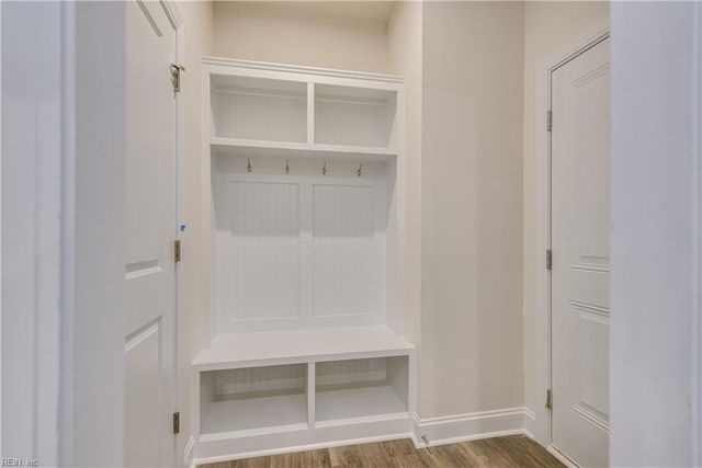 205 Orion CT, Yorktown, VA 23693