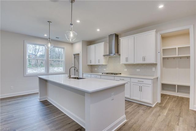 205 Orion CT, Yorktown, VA 23693