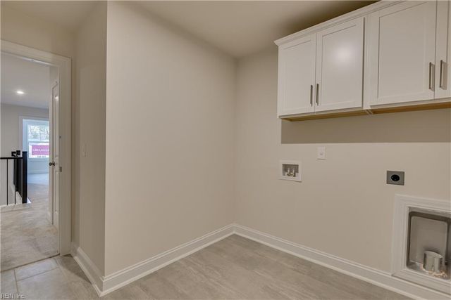 205 Orion CT, Yorktown, VA 23693