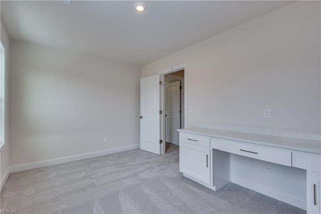 205 Orion CT, Yorktown, VA 23693