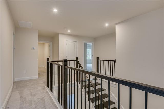 205 Orion CT, Yorktown, VA 23693