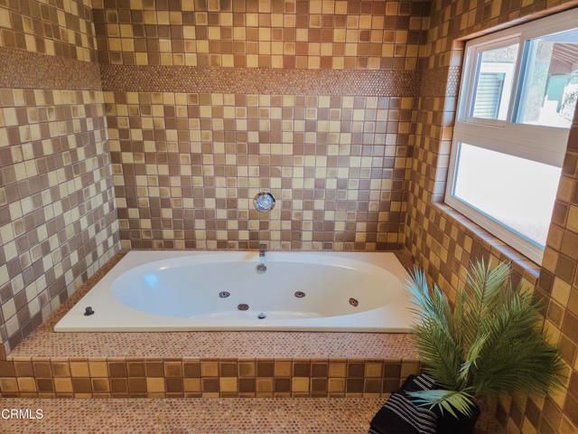 2726 Sailor Avenue, Ventura, CA 93001