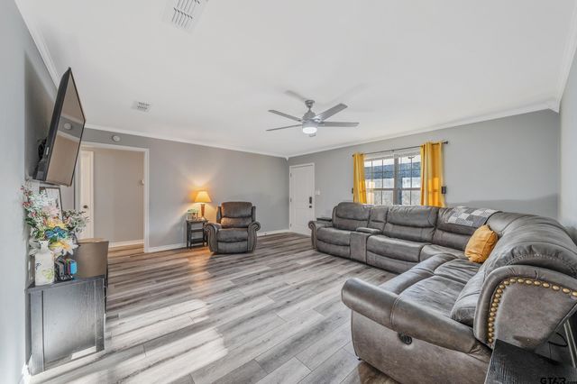 130 County Road 3803, Hawkins, TX 75765