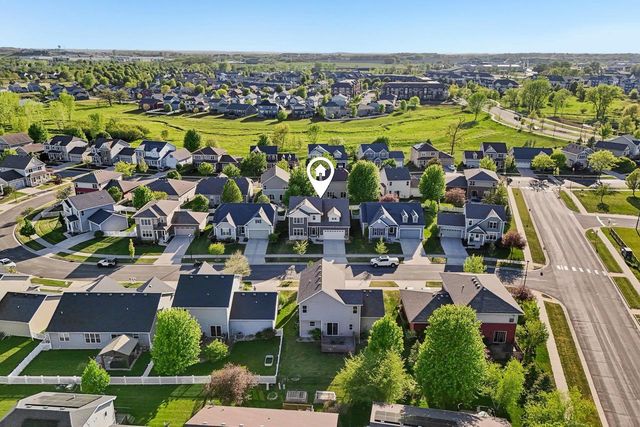 1310 Blazingstar Lane, Sun Prairie, WI 53590