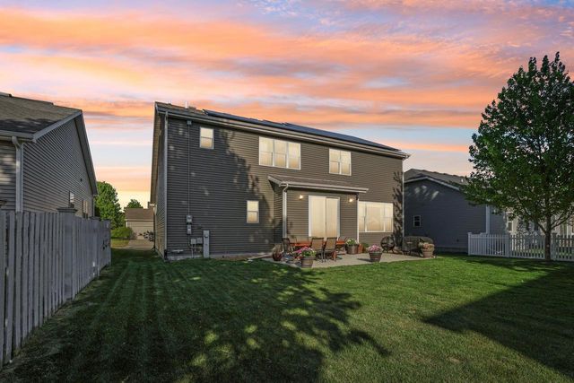 1310 Blazingstar Lane, Sun Prairie, WI 53590