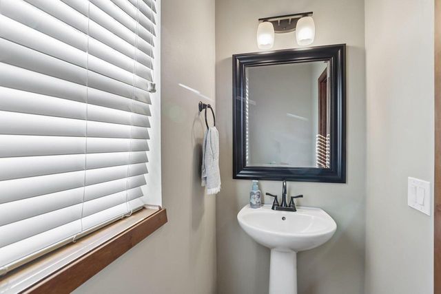 1310 Blazingstar Lane, Sun Prairie, WI 53590