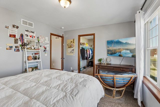 1310 Blazingstar Lane, Sun Prairie, WI 53590