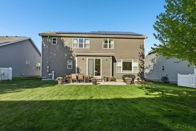 1310 Blazingstar Lane, Sun Prairie, WI 53590