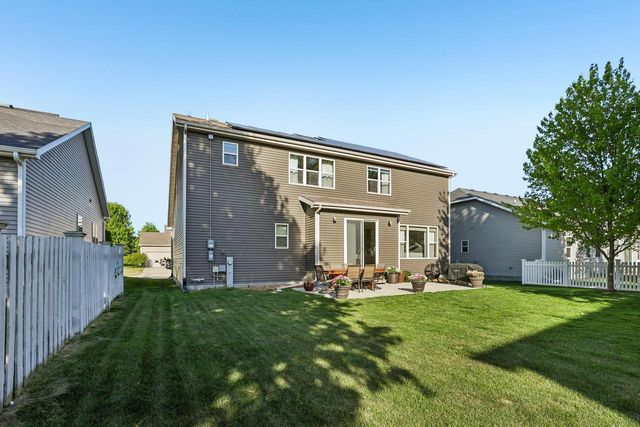 1310 Blazingstar Lane, Sun Prairie, WI 53590