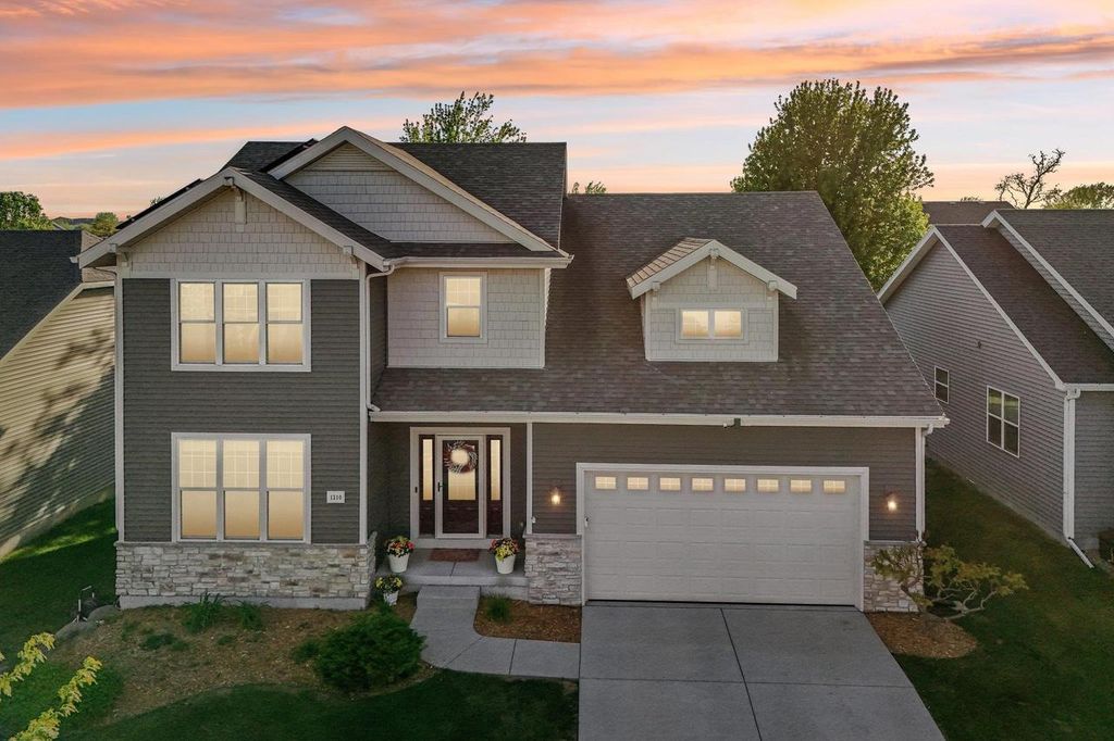 1310 Blazingstar Lane, Sun Prairie, WI 53590