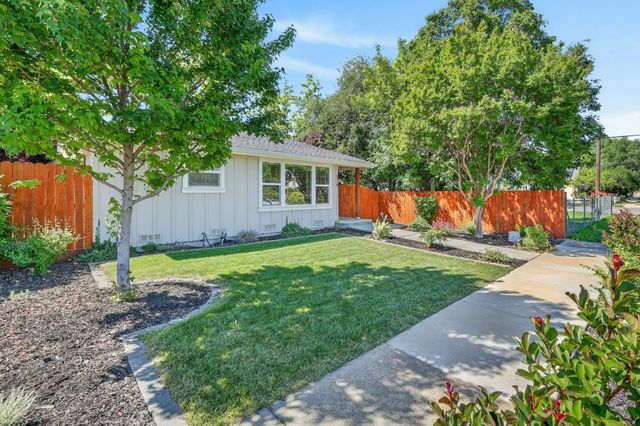 578 C St, Lincoln, CA 95648