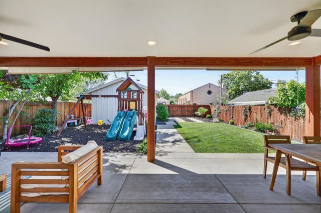 578 C St, Lincoln, CA 95648