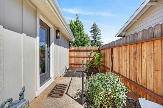 578 C St, Lincoln, CA 95648