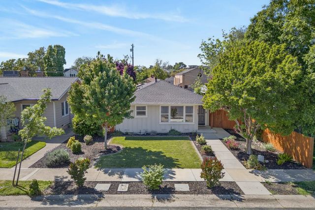 578 C St, Lincoln, CA 95648