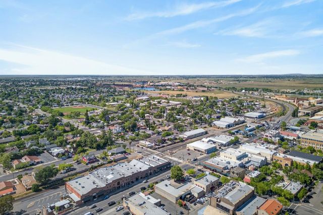 578 C St, Lincoln, CA 95648