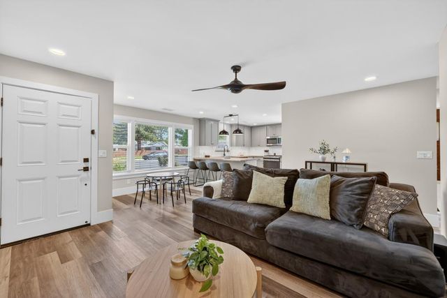 578 C St, Lincoln, CA 95648