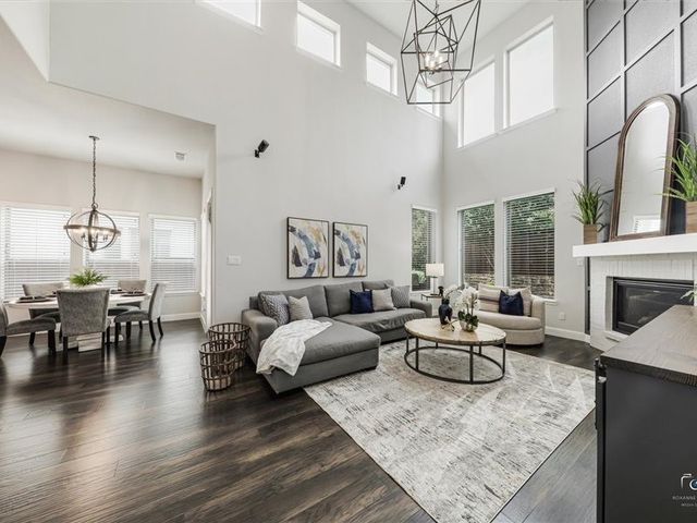 688 Bannerdale Boulevard, Frisco, TX 75036