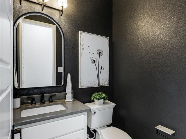 688 Bannerdale Boulevard, Frisco, TX 75036