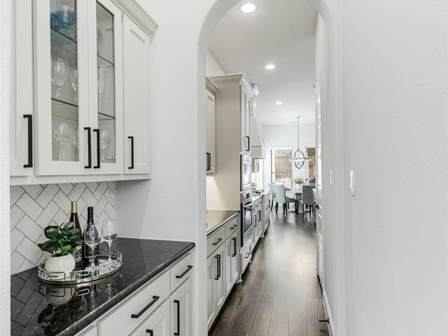 688 Bannerdale Boulevard, Frisco, TX 75036