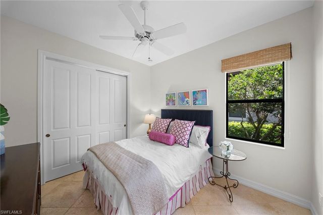 6477 Costa CIR, Naples, FL 34113