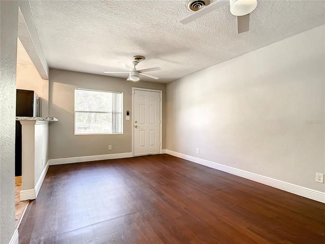 654 WARNER STREET, Groveland, FL 34736