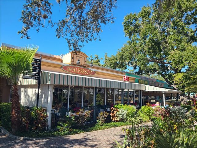 917 MICHELE CIRCLE, Dunedin, FL 34698