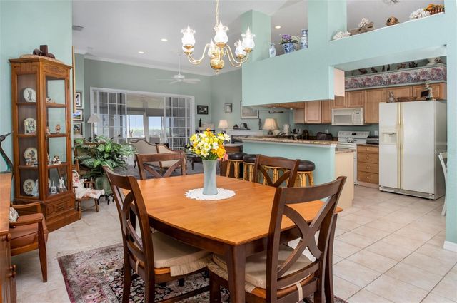 917 MICHELE CIRCLE, Dunedin, FL 34698