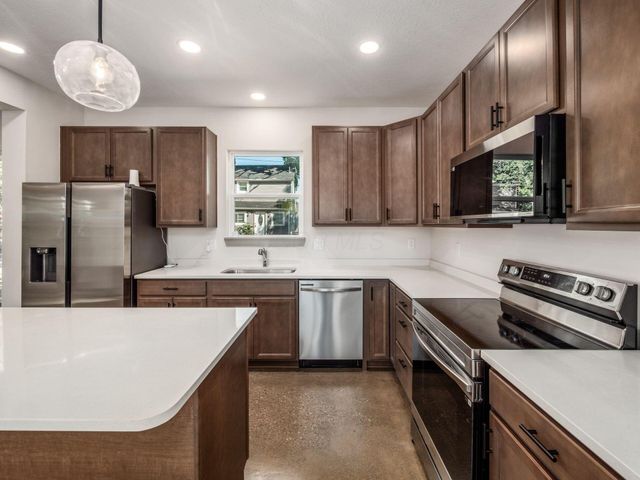 130 N Guilford Avenue, Columbus, OH 43222