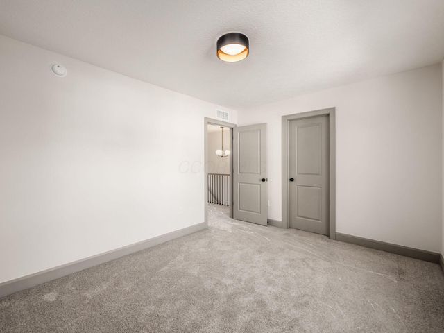 130 N Guilford Avenue, Columbus, OH 43222