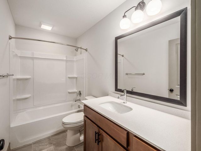 130 N Guilford Avenue, Columbus, OH 43222