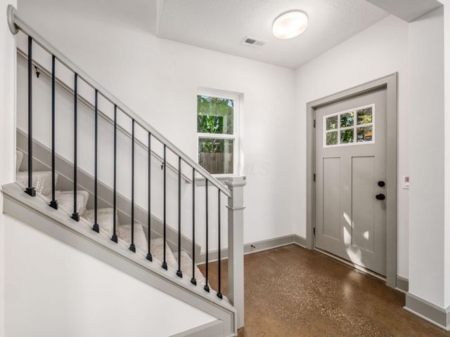 130 N Guilford Avenue, Columbus, OH 43222