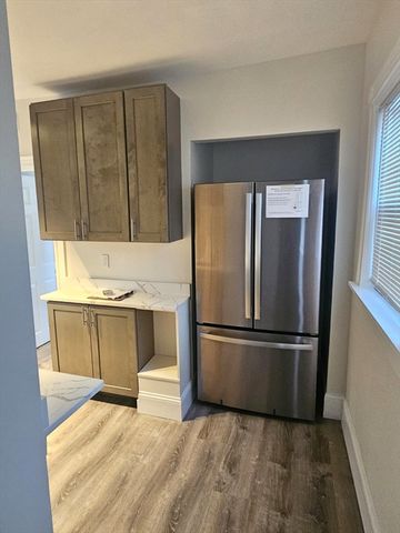 323 Chatham Street 3, Lynn, MA 01902