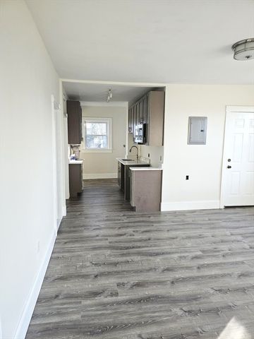 323 Chatham Street 3, Lynn, MA 01902